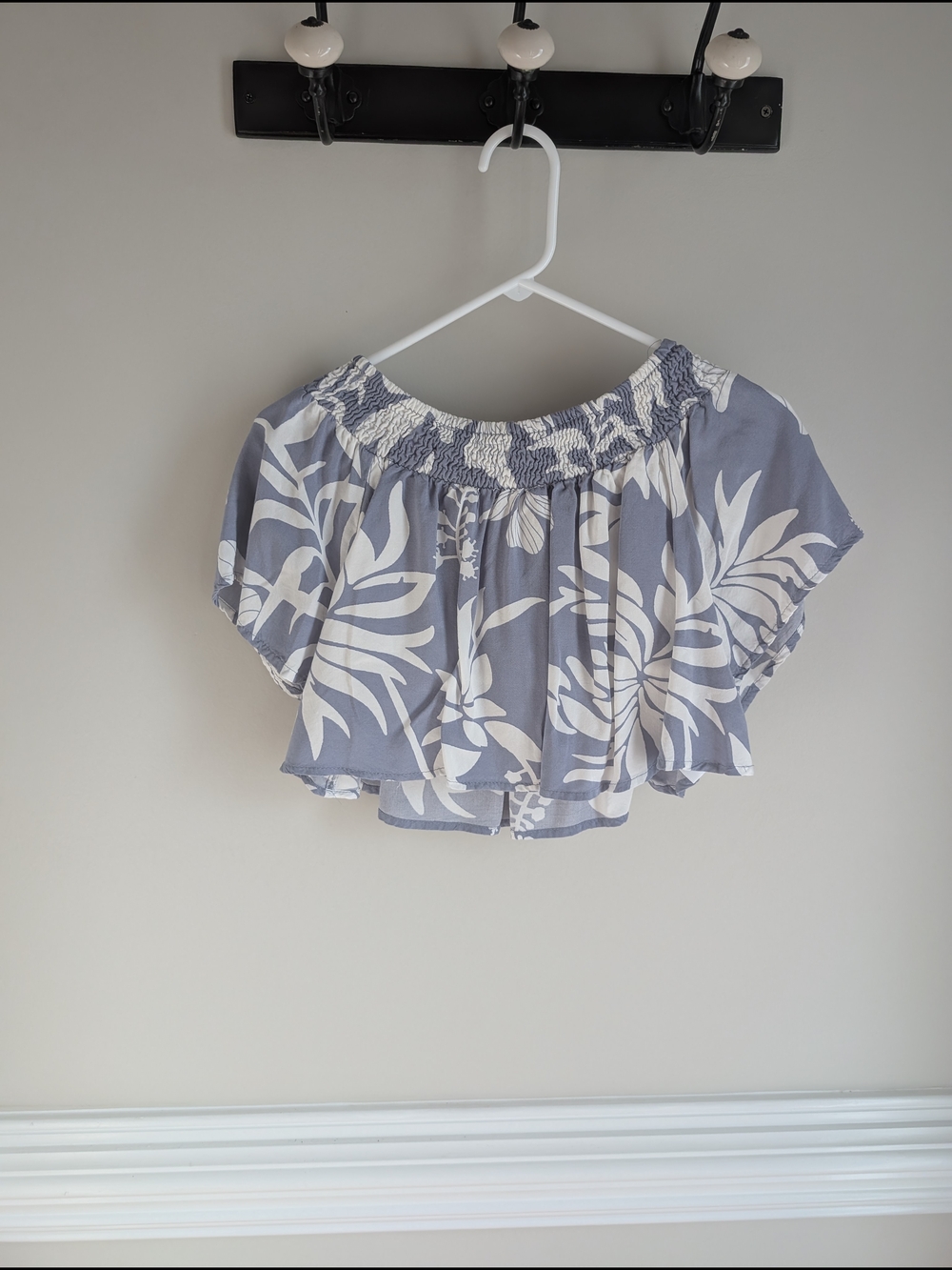 Off-Shoulder Floral Crop Top Set - Light Blue/White